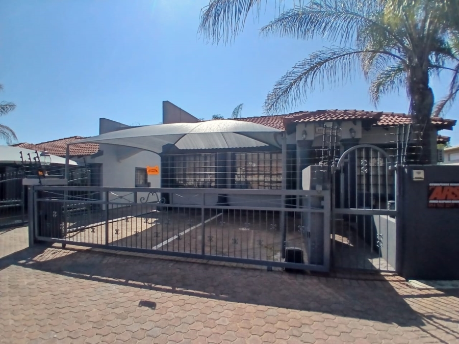 To Let commercial Property for Rent in Bodorp North West